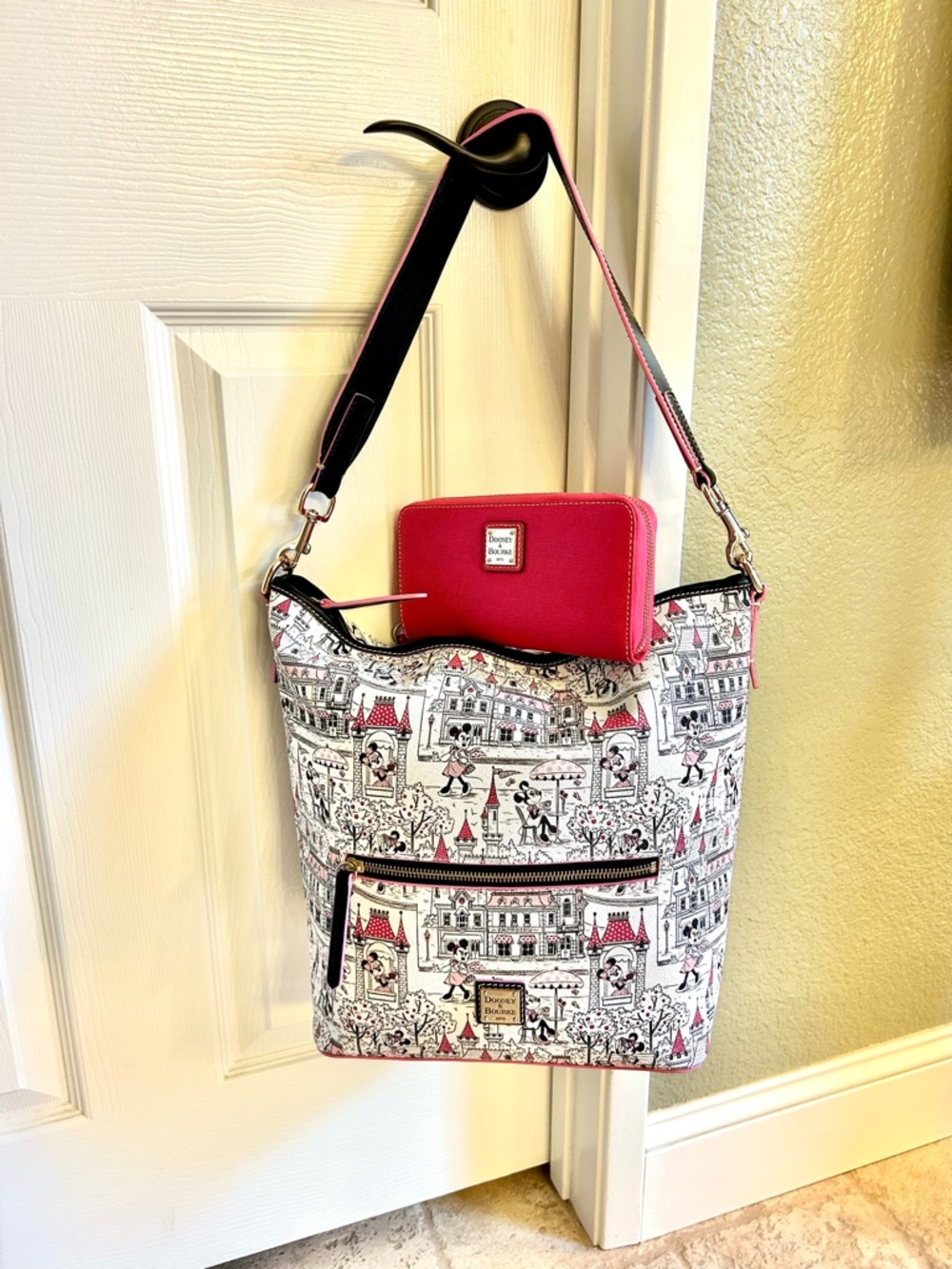 Dooney & Bourke Disney “Minnie in the Park” Hobo Bag AND Coordinating Wallet Set - Picture 2 of 16